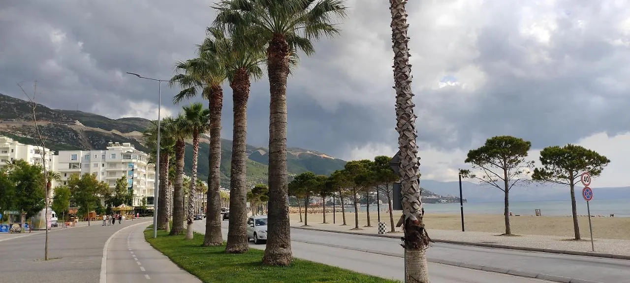 Marina Beach Apartment 3 Vlore